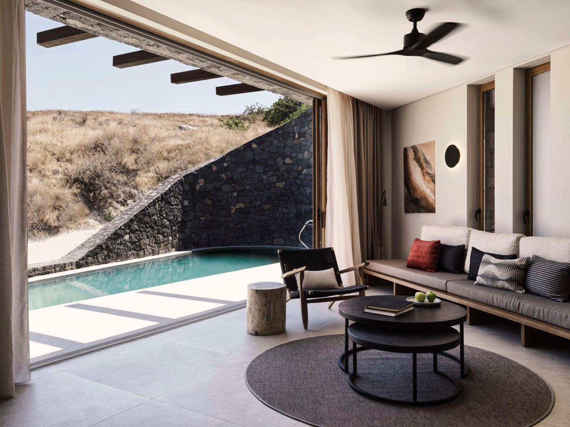 Magma Resort Santorini, In The Unbound Collection By Hyatt Vourvoulos Экстерьер фото