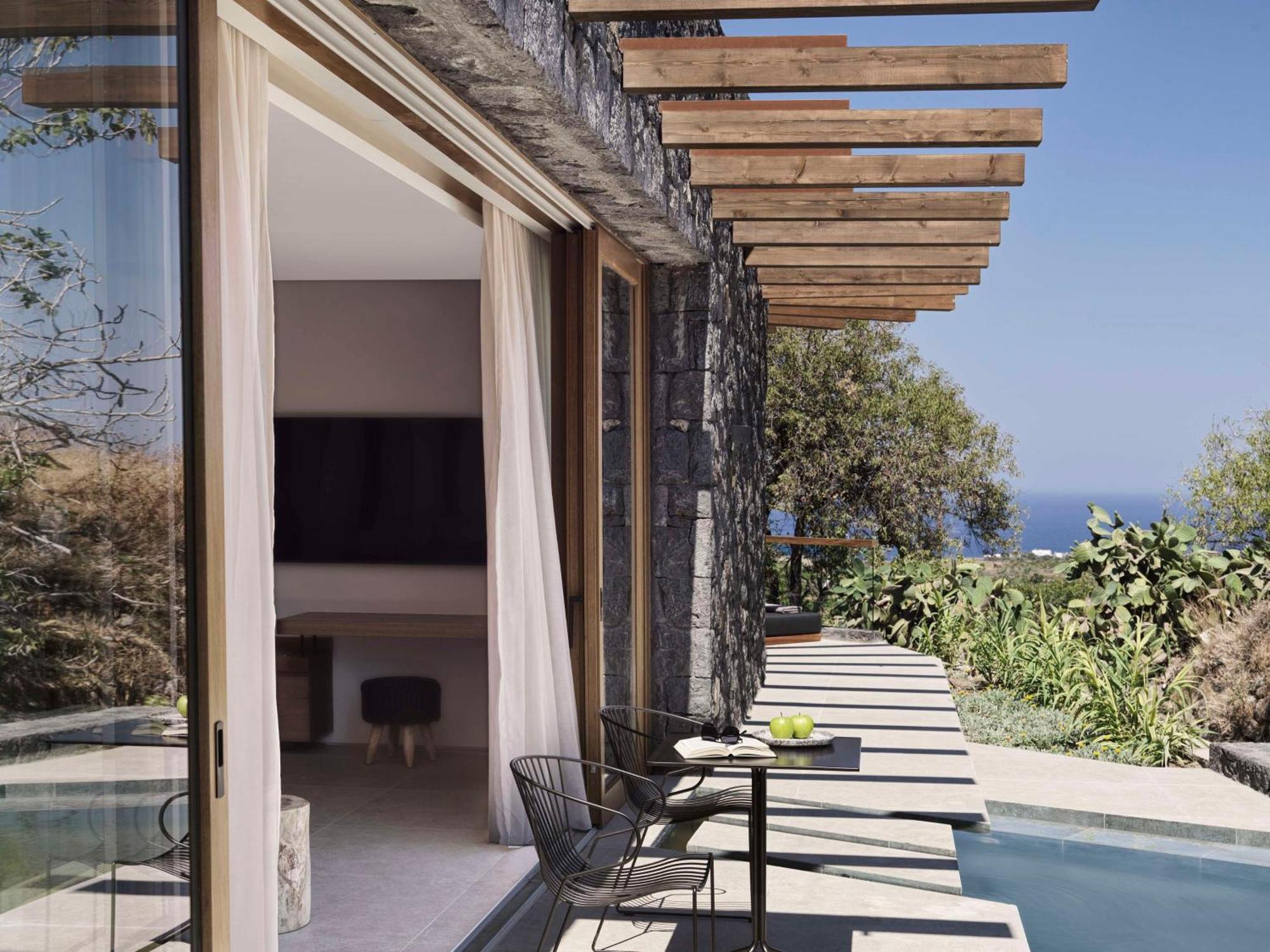 Magma Resort Santorini, In The Unbound Collection By Hyatt Vourvoulos Экстерьер фото