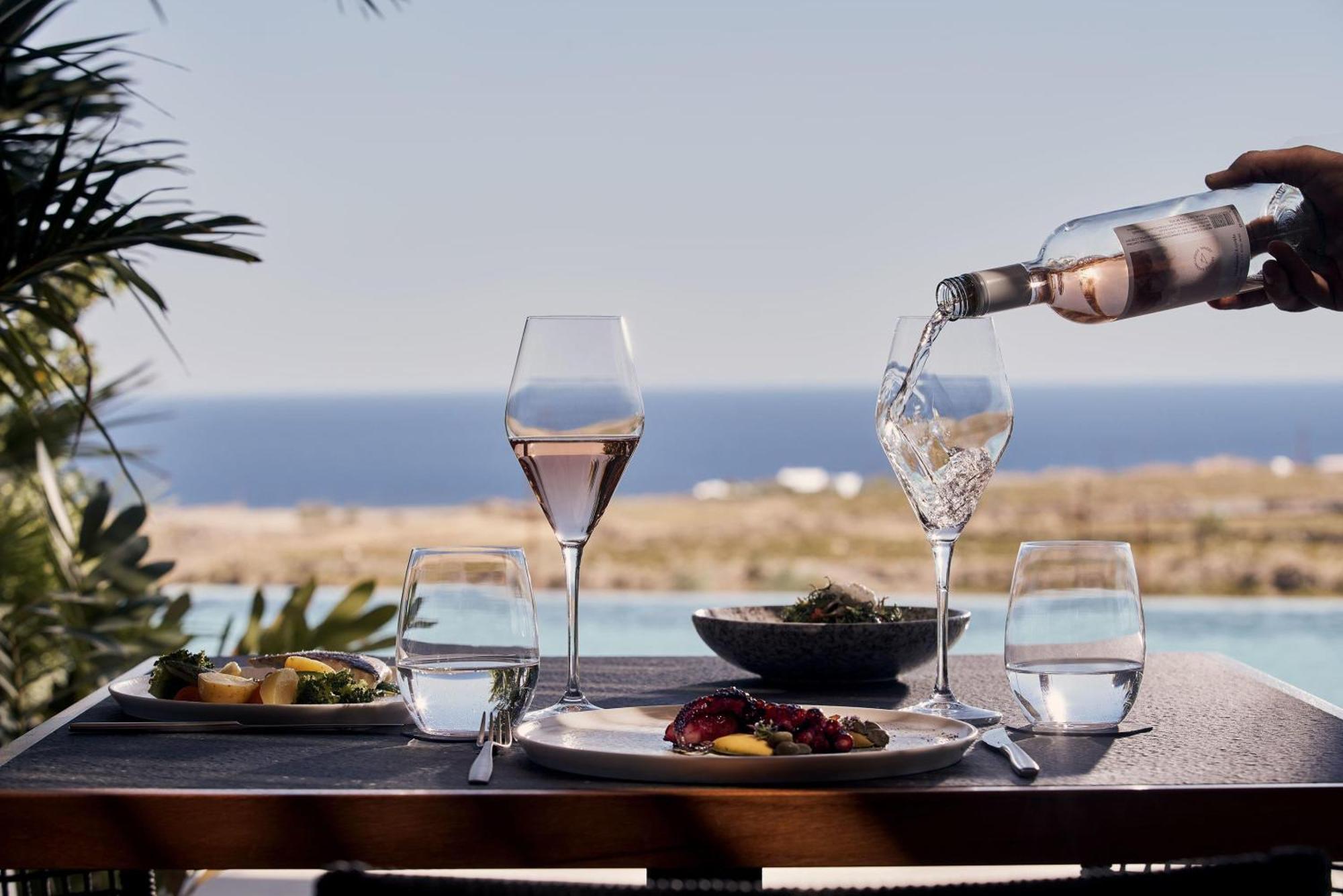 Magma Resort Santorini, In The Unbound Collection By Hyatt Vourvoulos Экстерьер фото